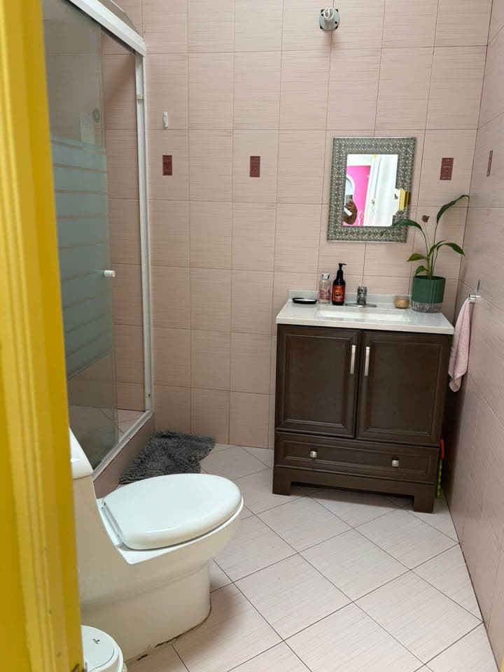 Casa en venta en Ojo de Agua — Baño